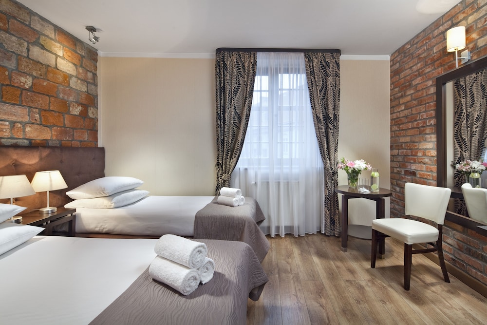 Bonum Hotel 9/47