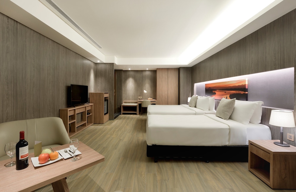 Cuncyue Hot Spring Resort 16/60