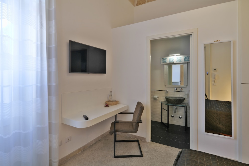 Hotel Palazzo Rollo 36/50