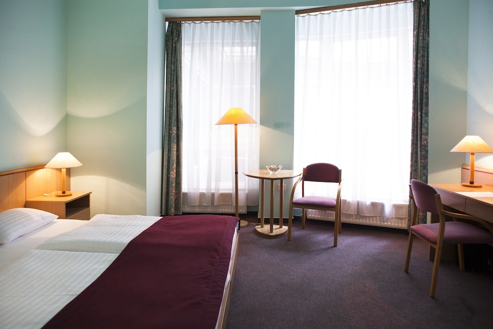 Pilvax Hotel Budapest 53/75