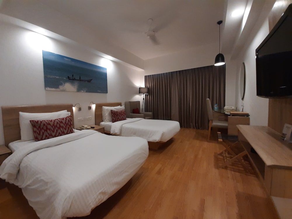DELUXE, TWIN BEDS