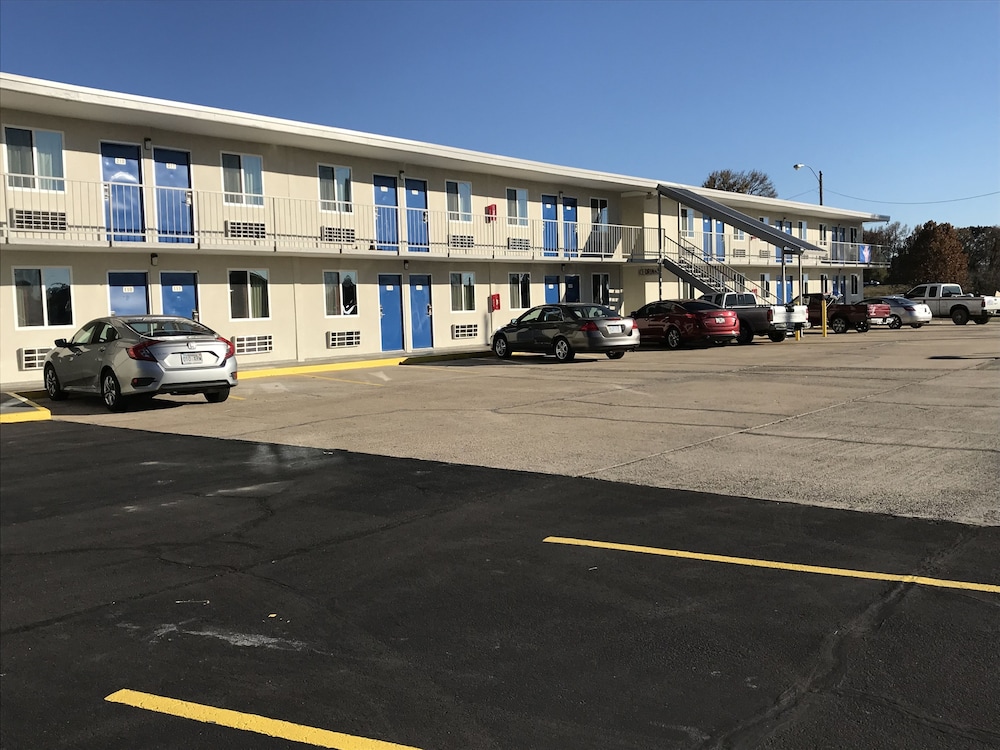 Motel6 Alma, AR 46/60