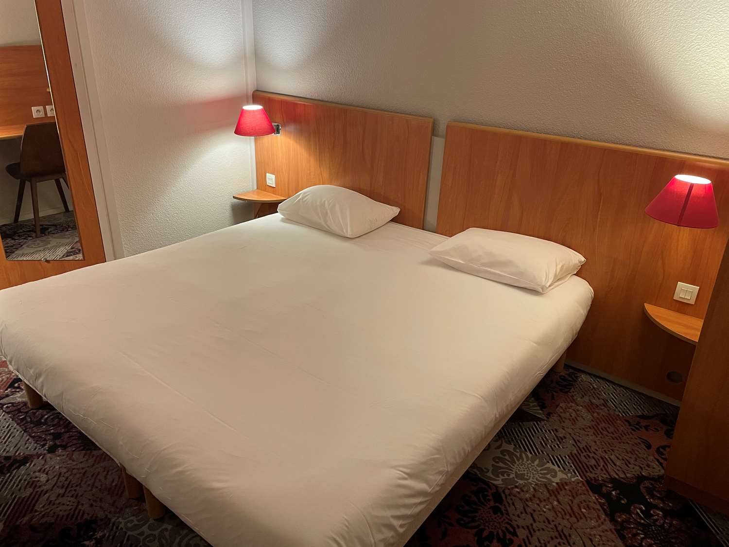Hotel inn design Macon Sance 6/19