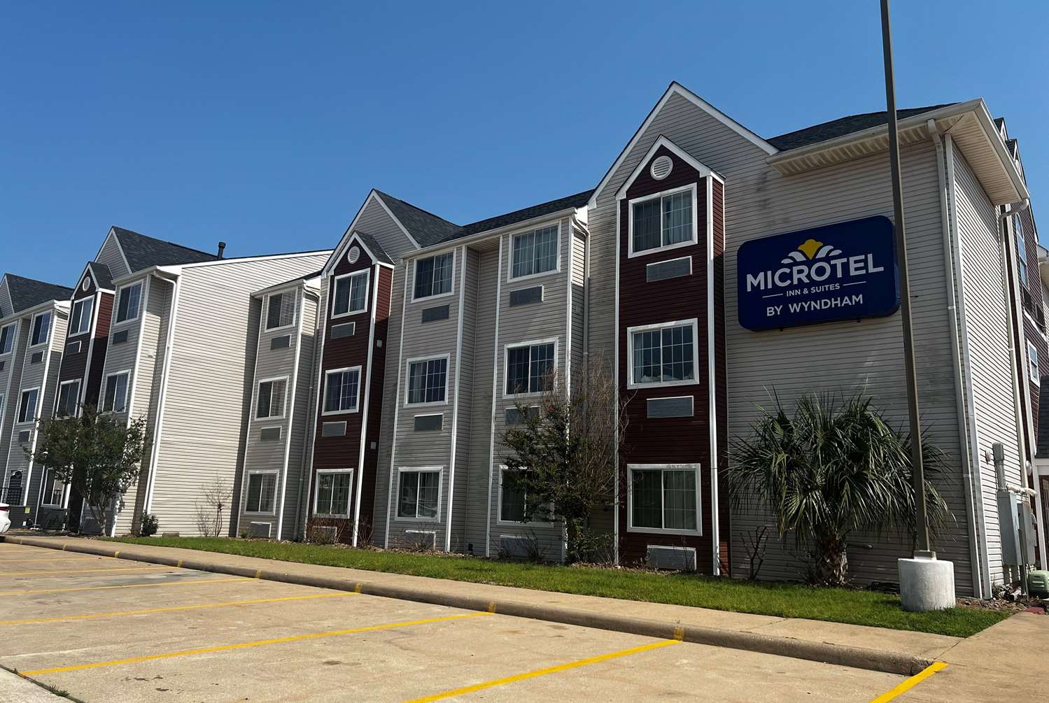 Microtel Inn And Suites Houston 30/32