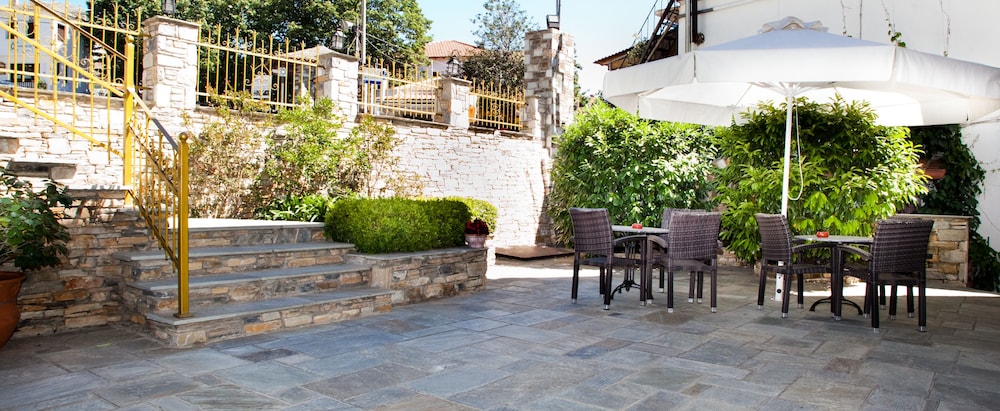 Erofili Hotel and Suites 38/45