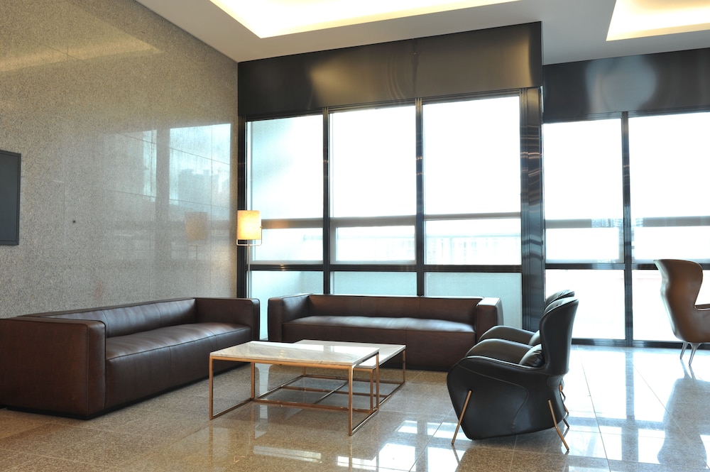 Yongin Central Co'op Hotel 28/44