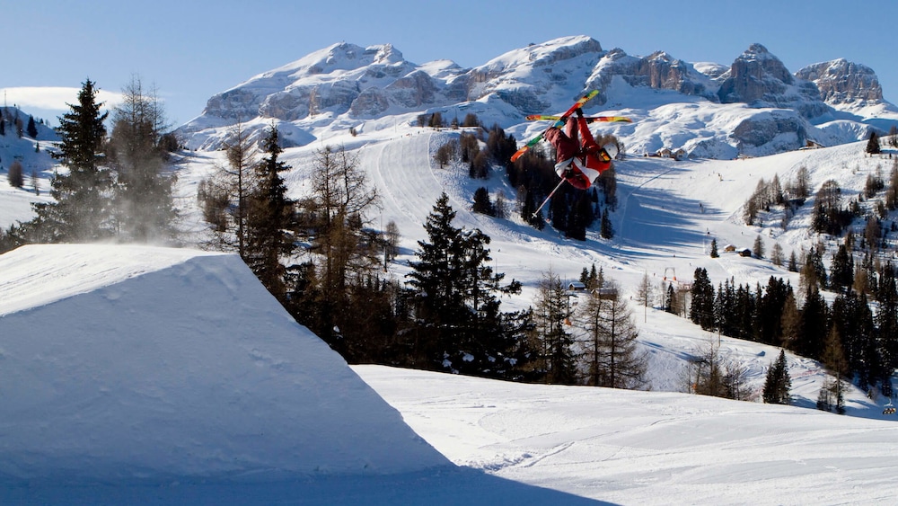 Alpine Hotel Ciasa Lara 38/40