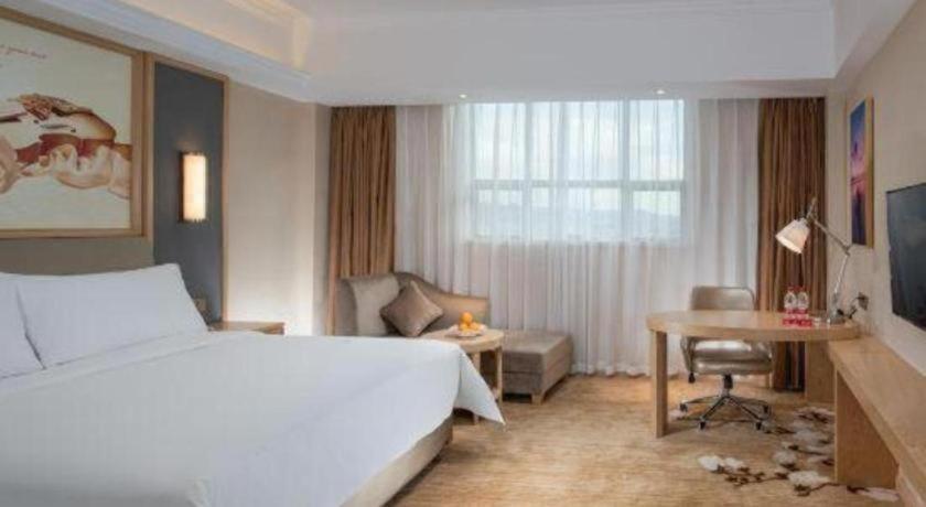 Vienna Hotel (Guangdong Dongguan East Railway Station) 30/62