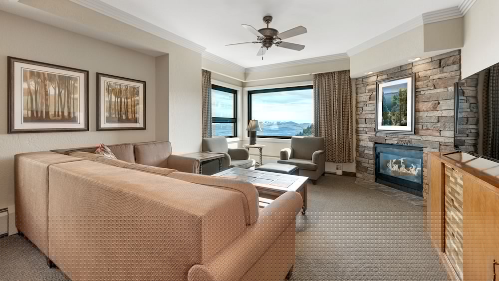 Holiday Inn Club Vacations Tahoe Ridge Resort 66/100
