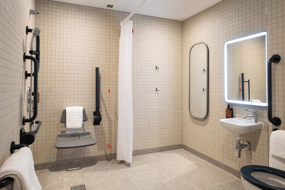 voco Zeal Exeter Science Park By IHG 48/50