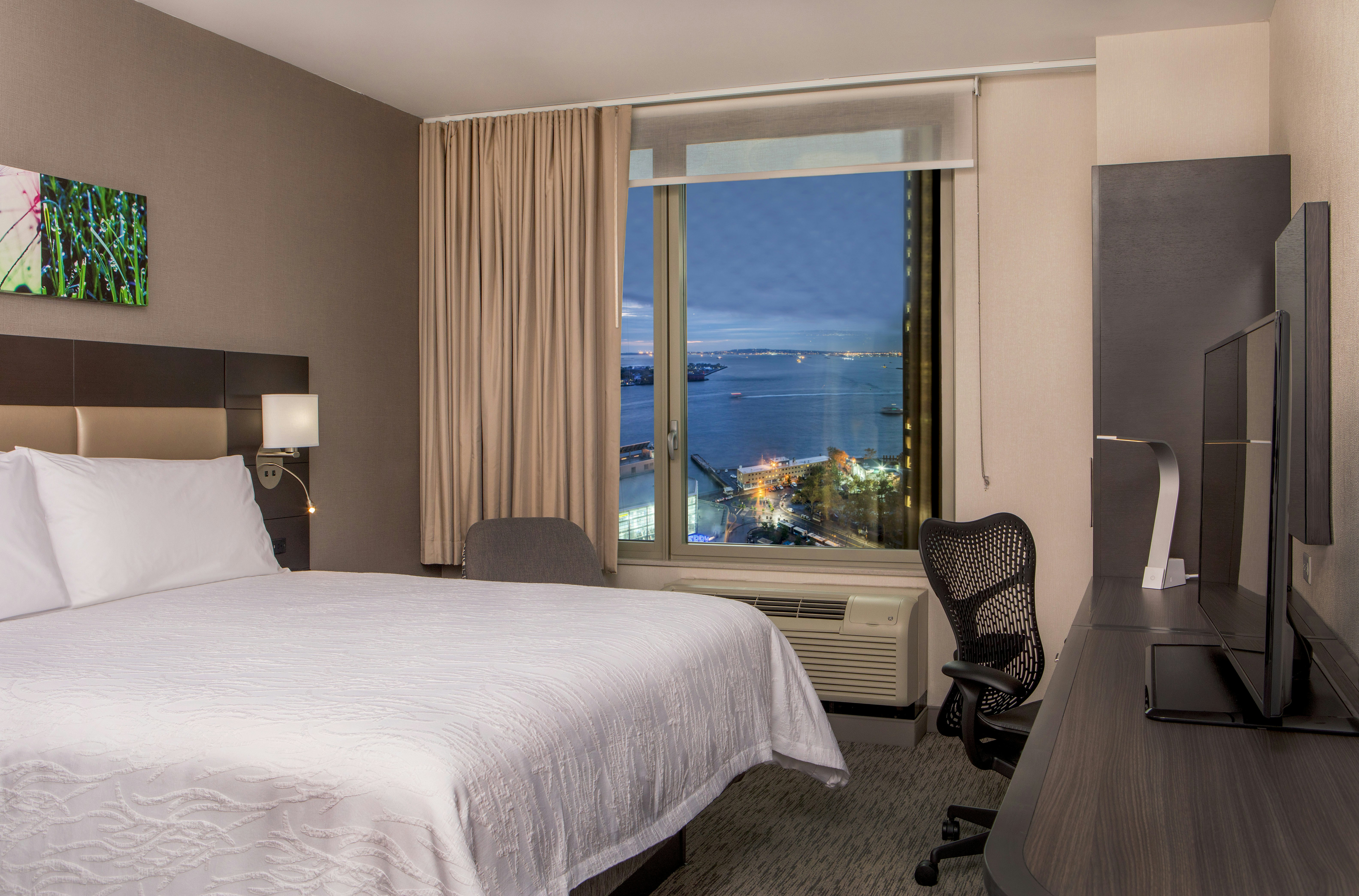 Room, King Bed, Water View