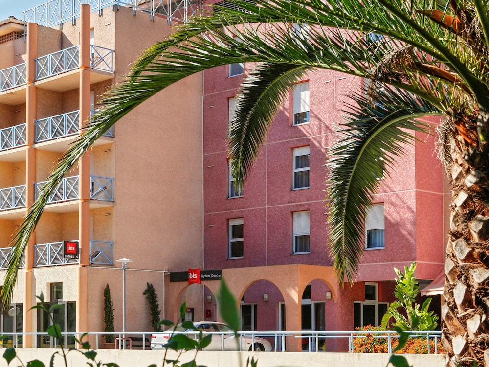 Ibis Hyeres Centre 3/50