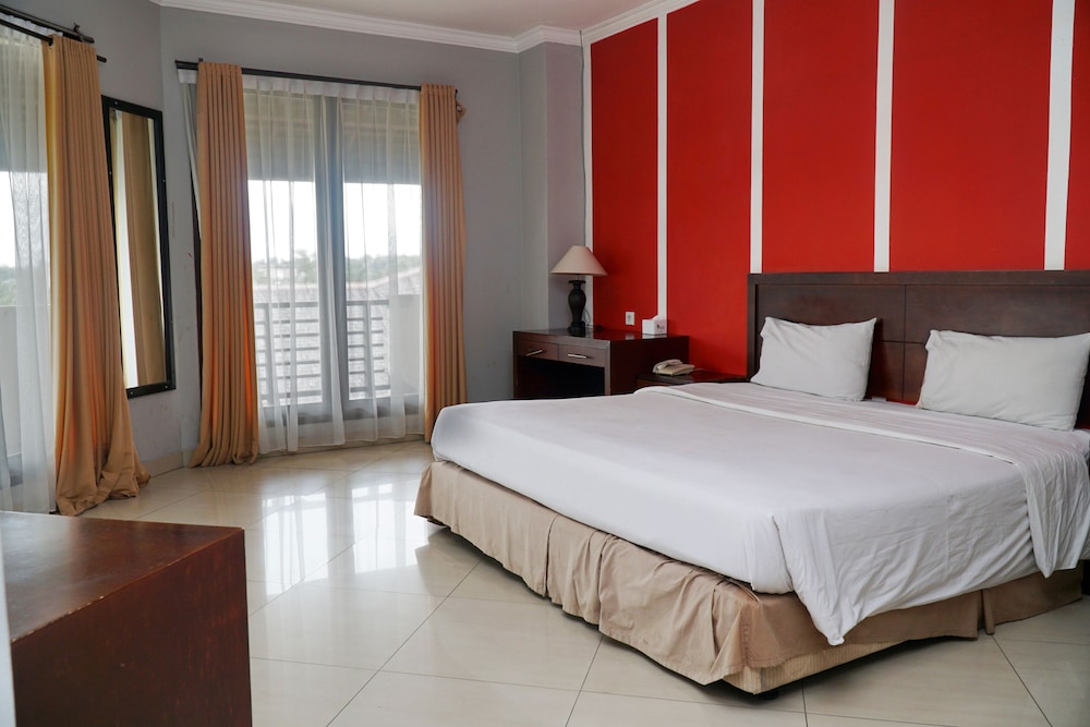 Town House Bukit Damai Indah Hotel and Residence 14/49