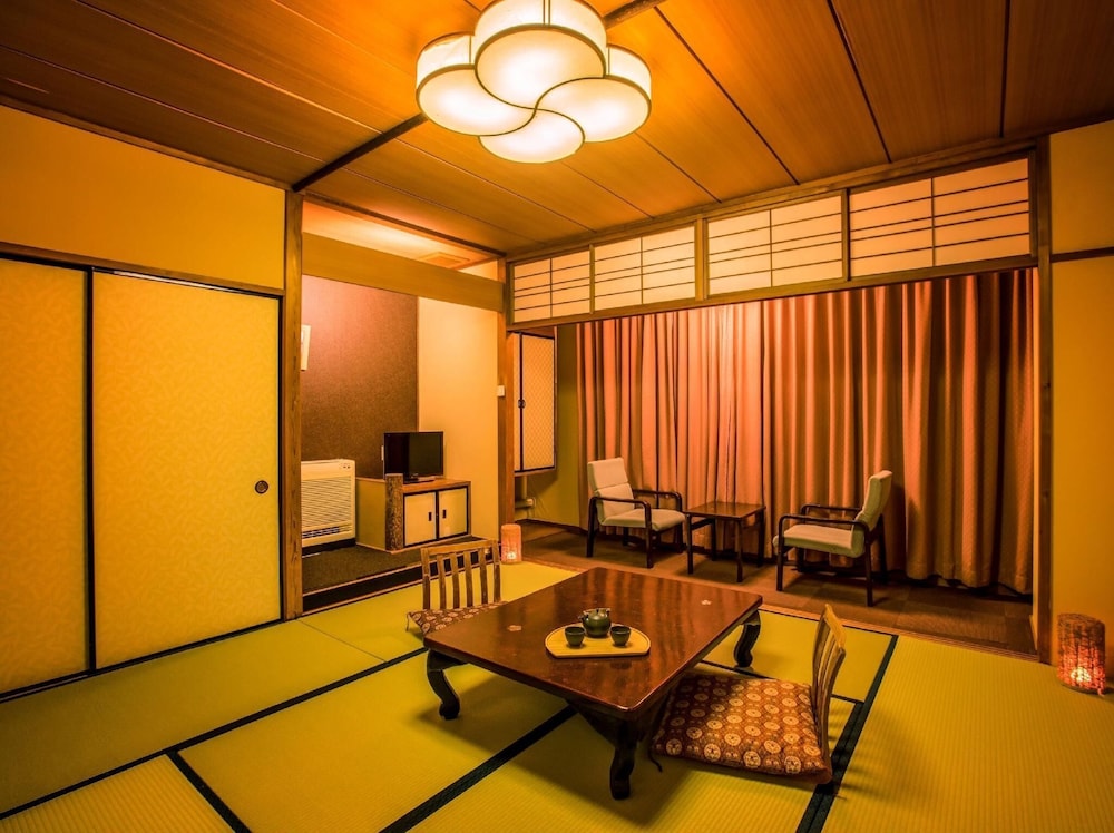JAPANESE, ECONOMY, NO VIEW, BATHTUB