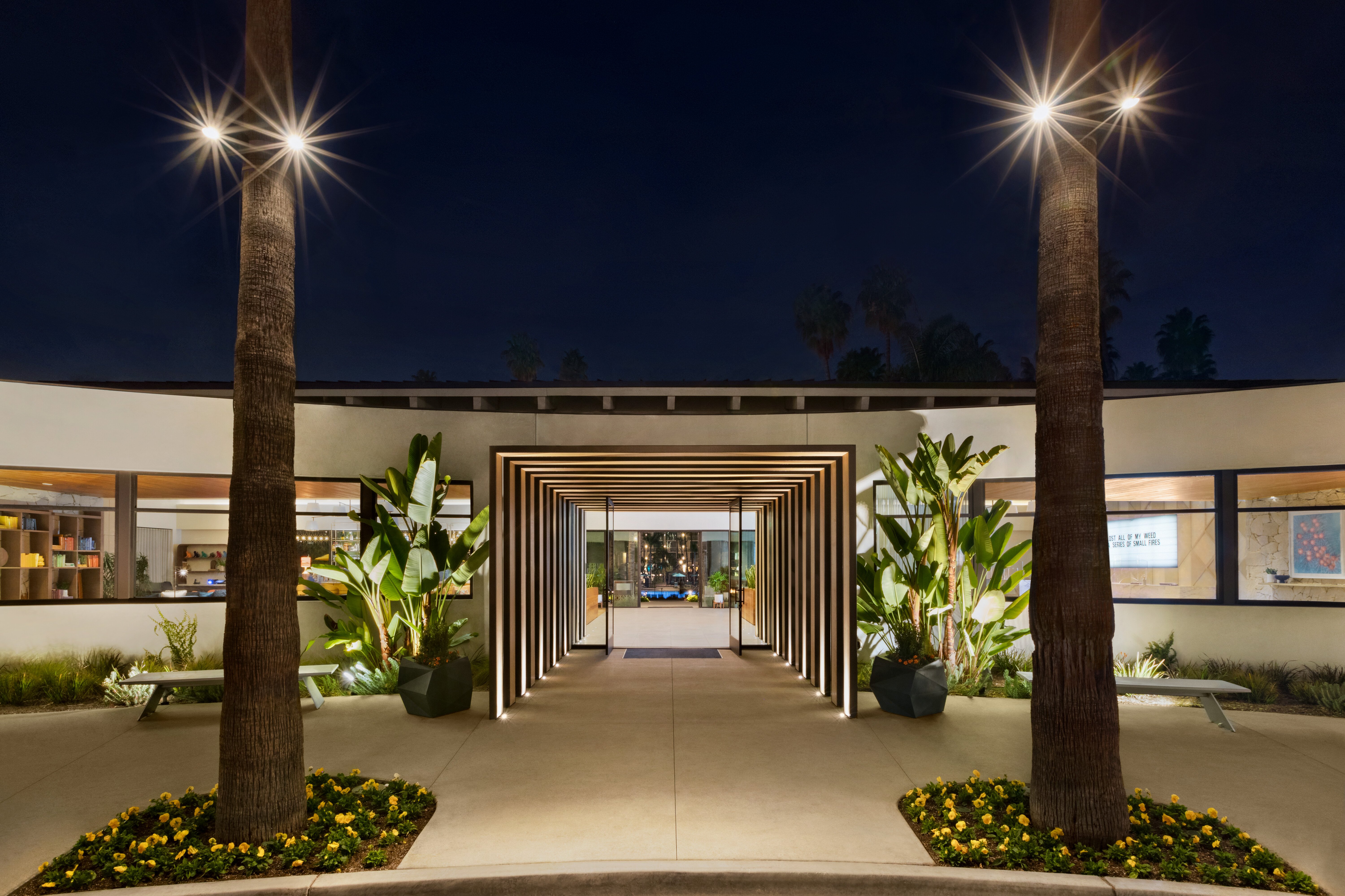 Town and Country Resort 69/80