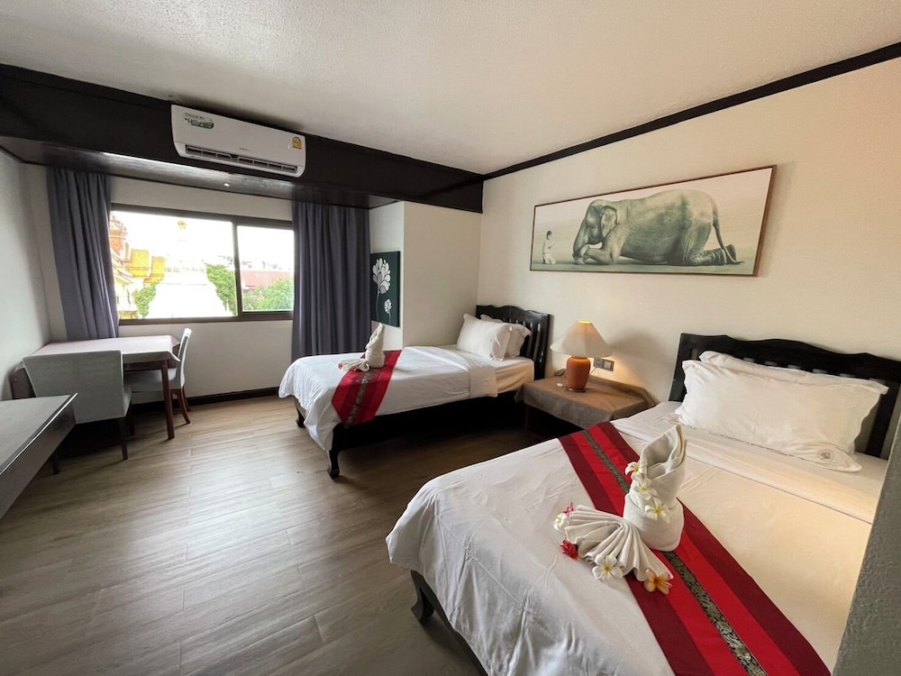 Tapae Place Hotel 14/39