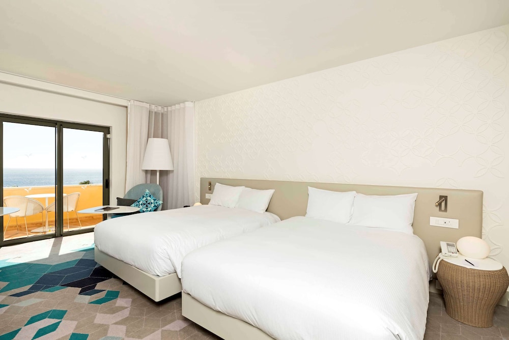 HILTON MALTA 20/100