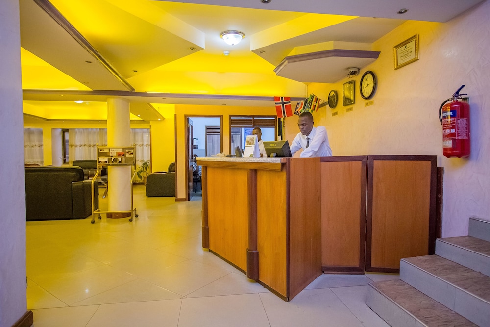 Holiday Express Hotel 10/74