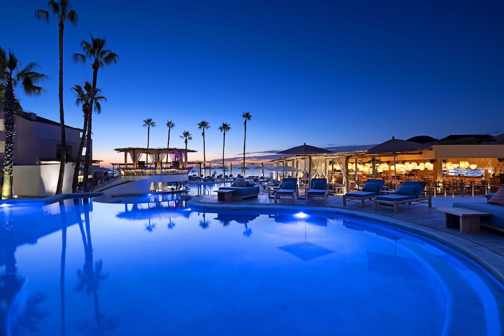 ME Cabo - Adults only 26/50