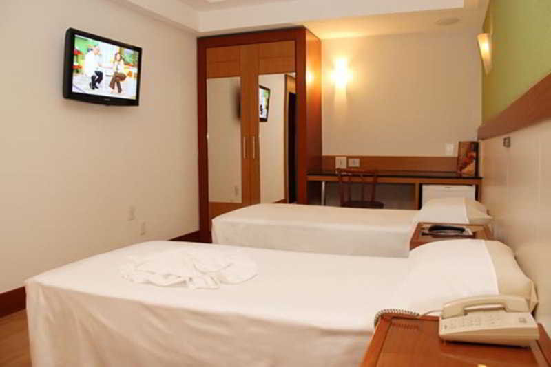 Hotel Minuano 2/17