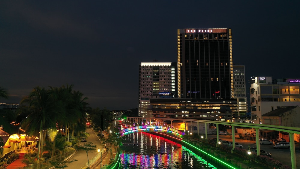 The Pines Melaka 11/39