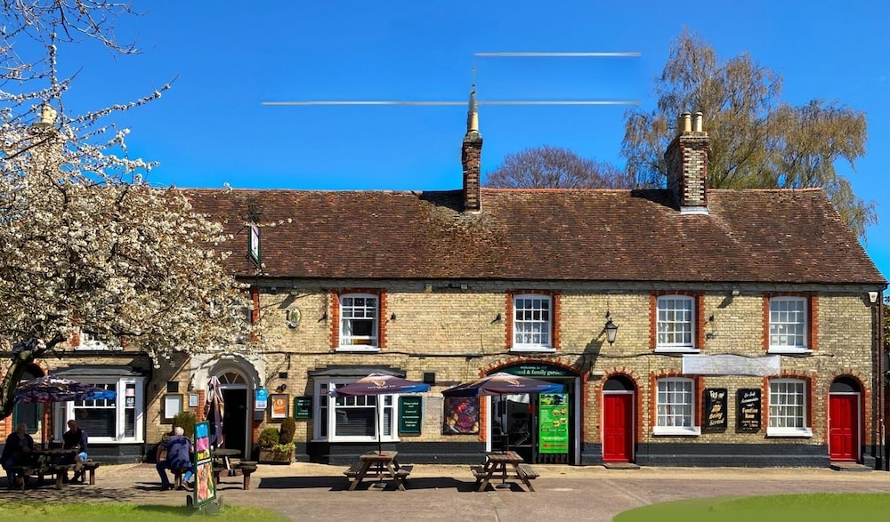 The George and Dragon Hotel 2/64