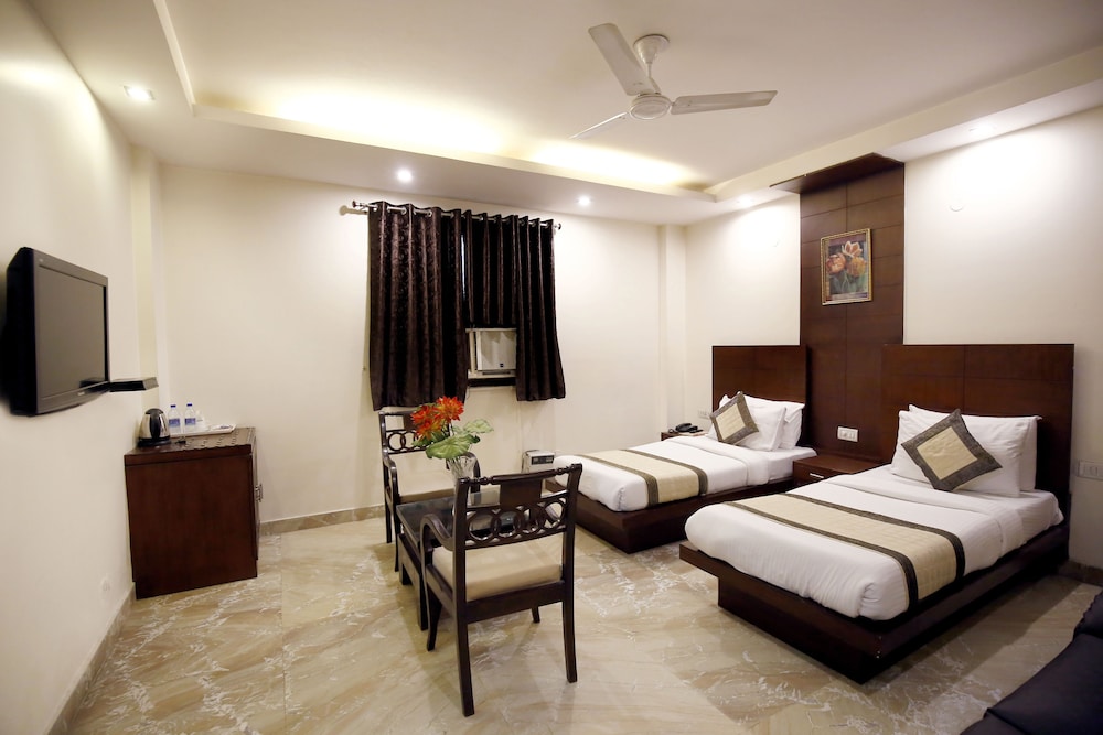EXECUTIVE, DOUBLE BED