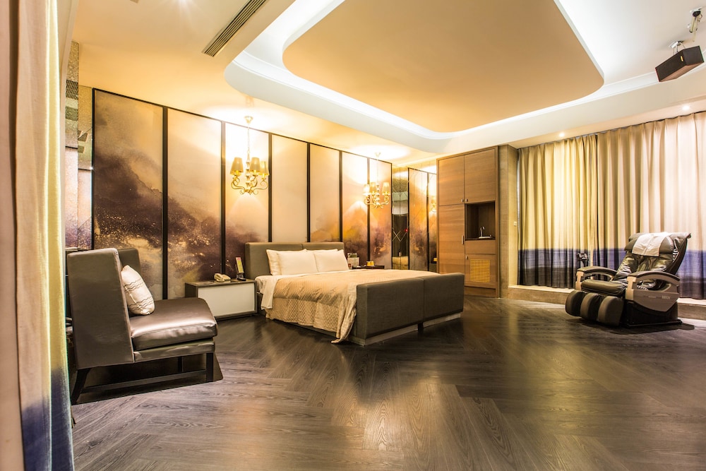 Feng Cai Motel 37/50