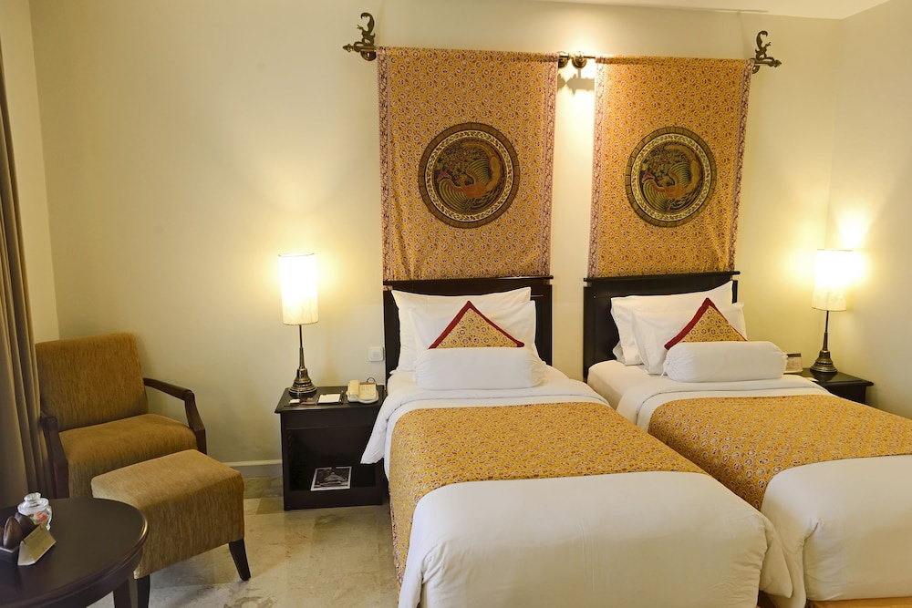 The Phoenix Hotel Yogyakarta - Handwritten Collection 23/61