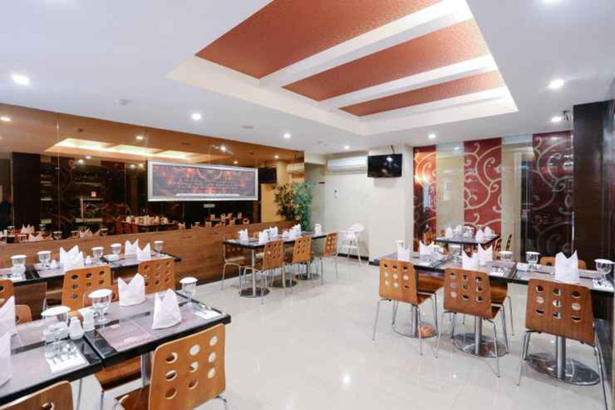 Favor Hotel Makassar City Center By LIFE 4/19