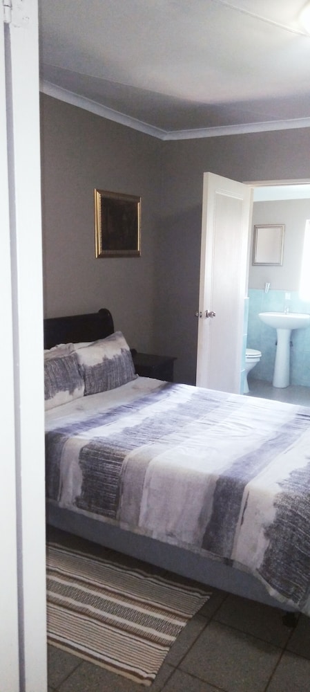 Valley View Guest House 17/46
