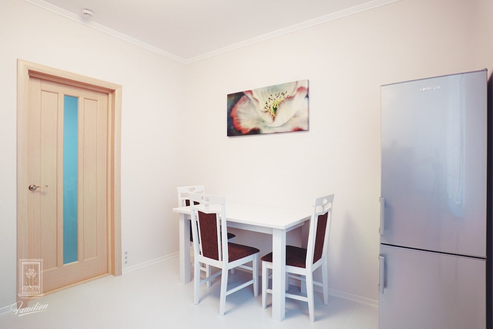 Familion Aparthotel 6/50