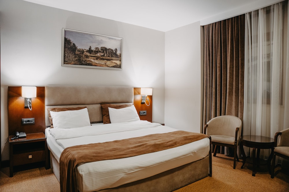 غرفة أساسية بسرير كينج، Diamond Hotel Baku 8/10