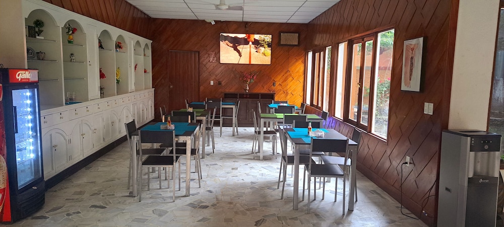 Kartagus Hotel Boutique 54/76