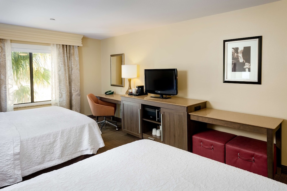 Hampton Inn And Suites Las Vegas Red Rock Summerlin 11/41