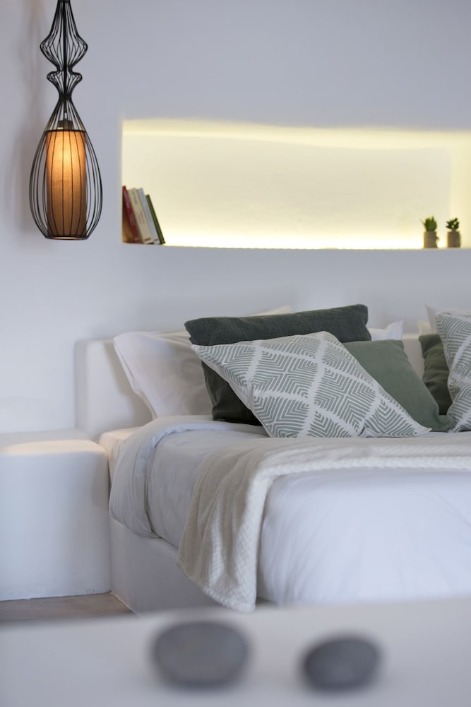 Villa Santorini 520 8/21