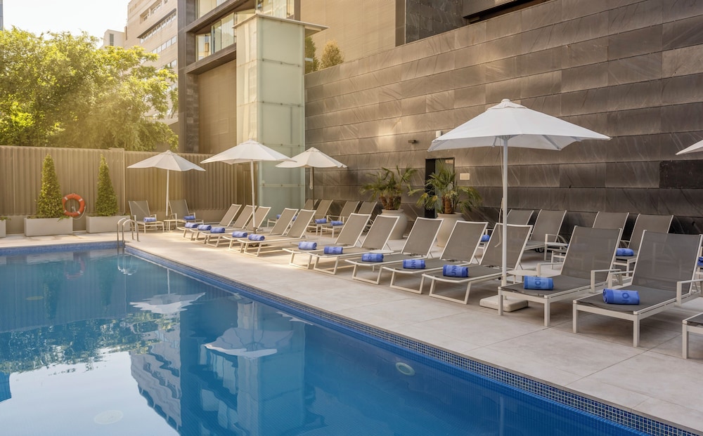 swimming pool spa