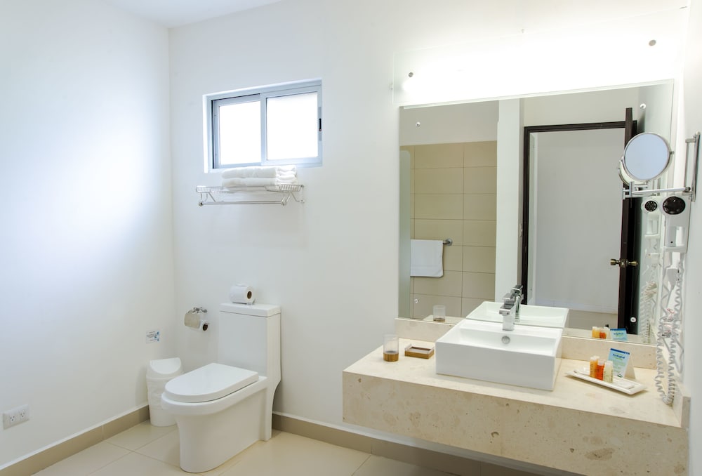 Tango Mar Beachfront Boutique Hotel and Villas 47/49