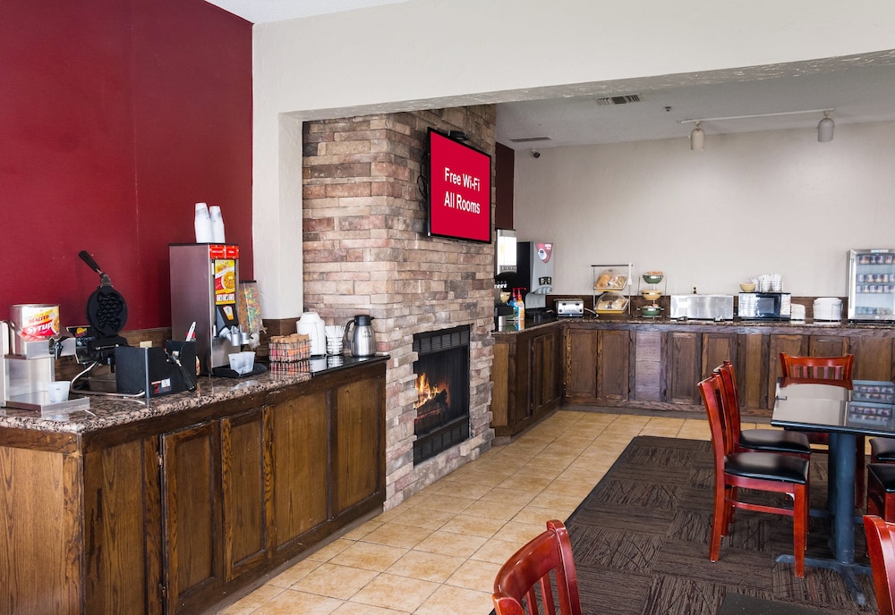 Red Roof Inn Dumas 25/32