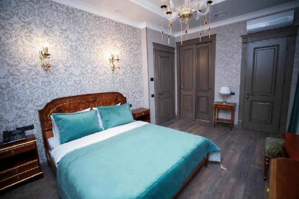 West Inn Hotel Baku 25/59
