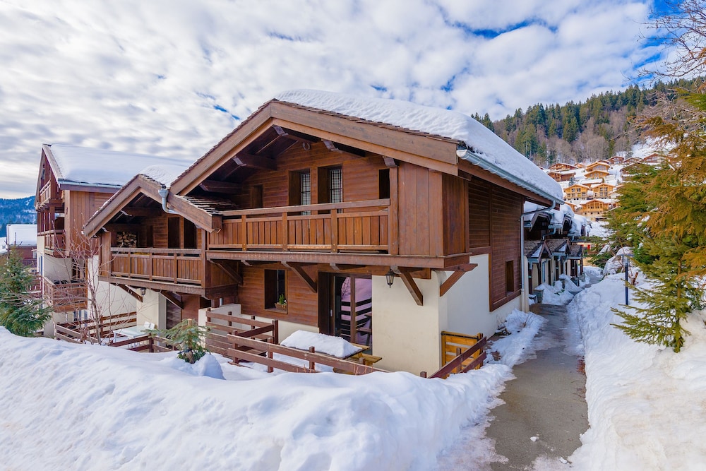 Lagrange Vacances Les Fermes Emiguy 1/30