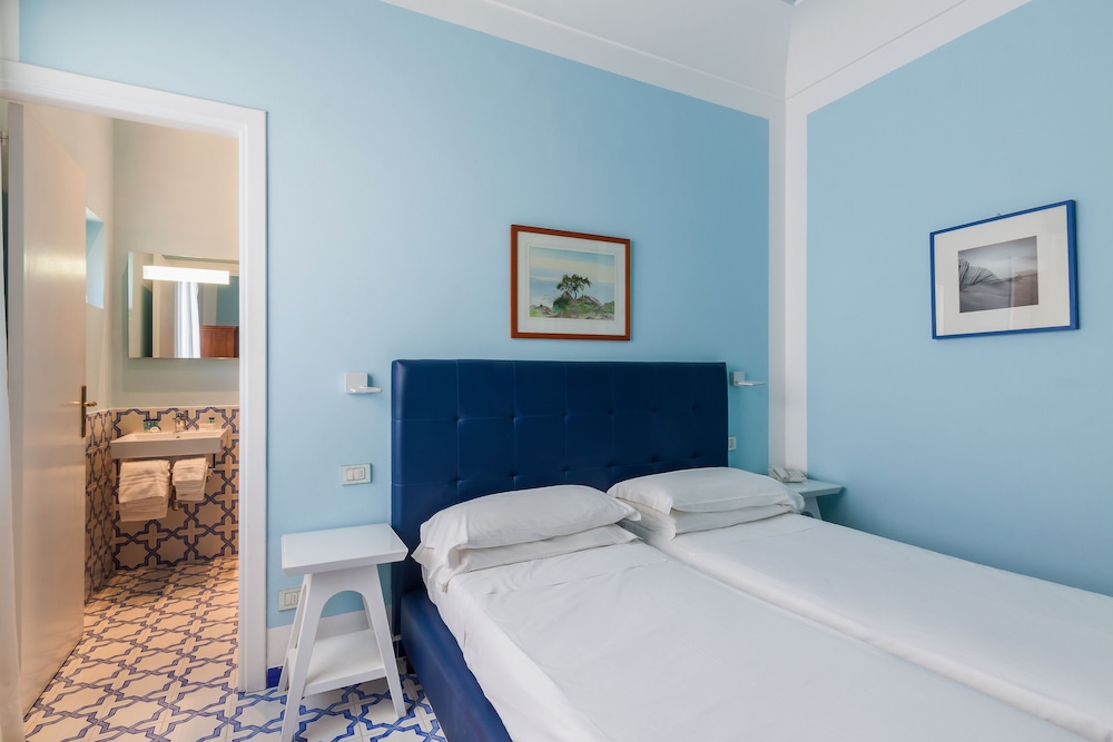 Hotel Mignon 6/61