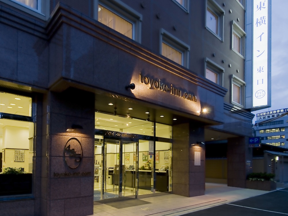 Toyoko Inn JR Wakayama-eki Higashi-guchi 51/53