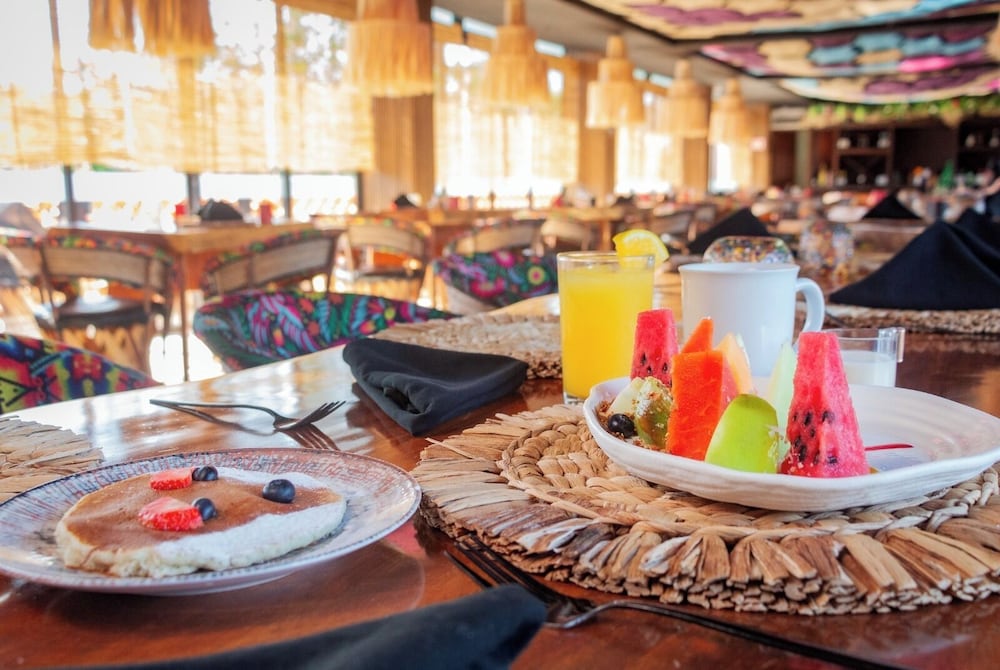 Akuazul Resorts Adults Only 35/50