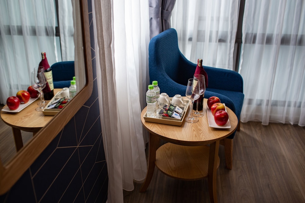 Bonsella Prestige Hotel and Spa 56/71