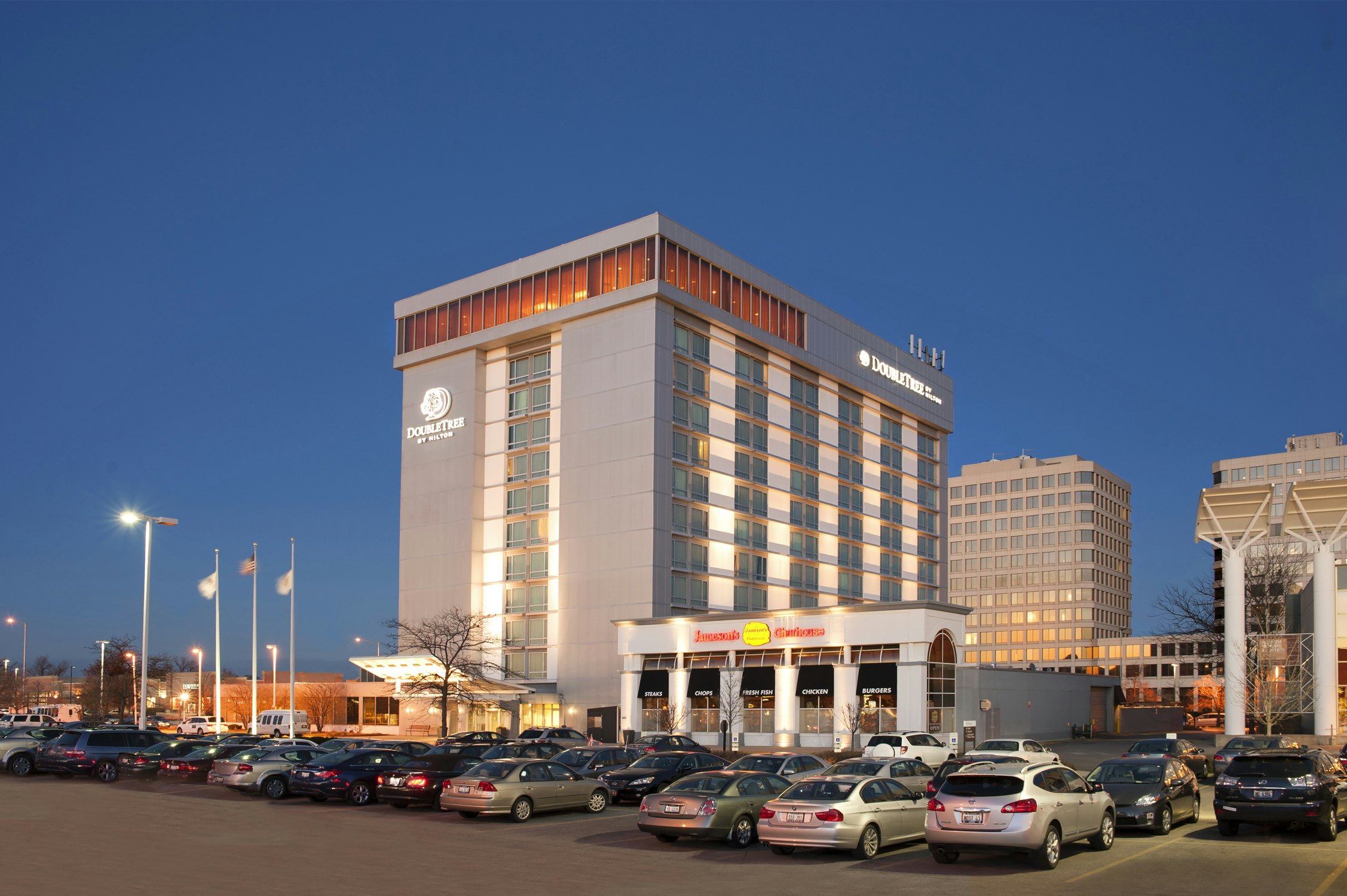 DoubleTree by Hilton Chicago - North Shore Conference Center 2/49