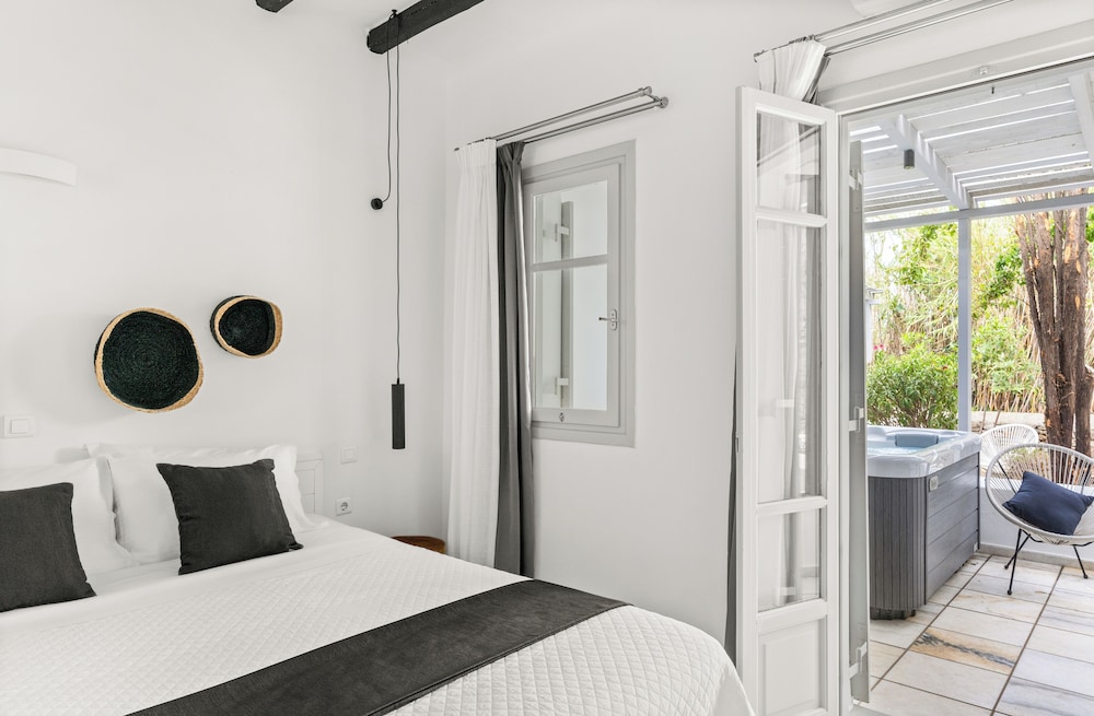 Premium, King Bed, Jetted Tub