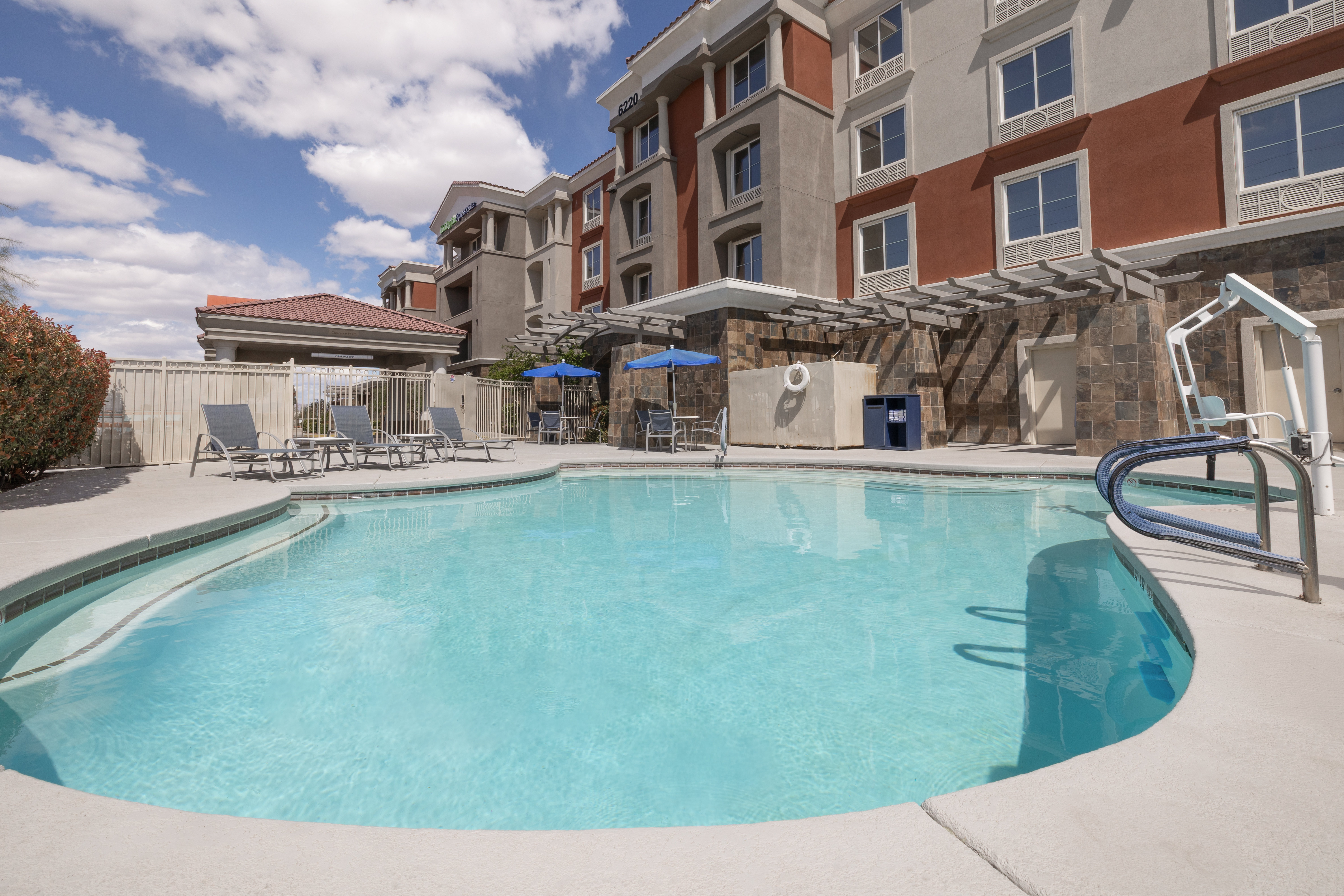 Holiday Inn Express & Suites Las Vegas SW Spring Valley, an IHG Hotel 49/55