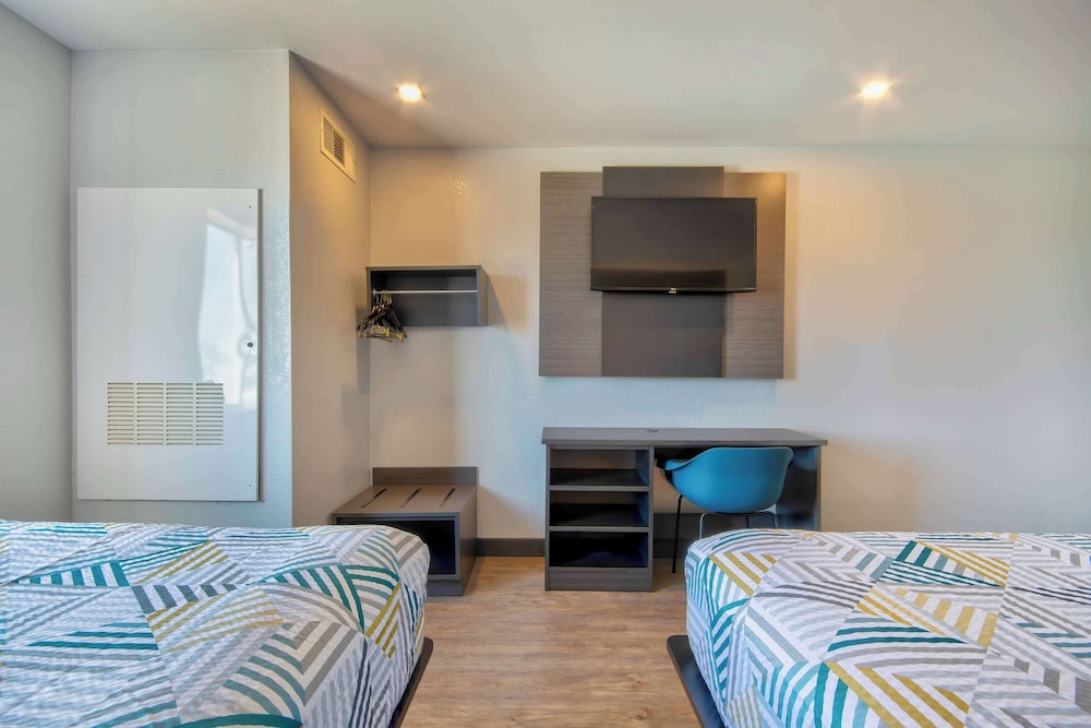 Motel6 Harlingen, TX 30/52