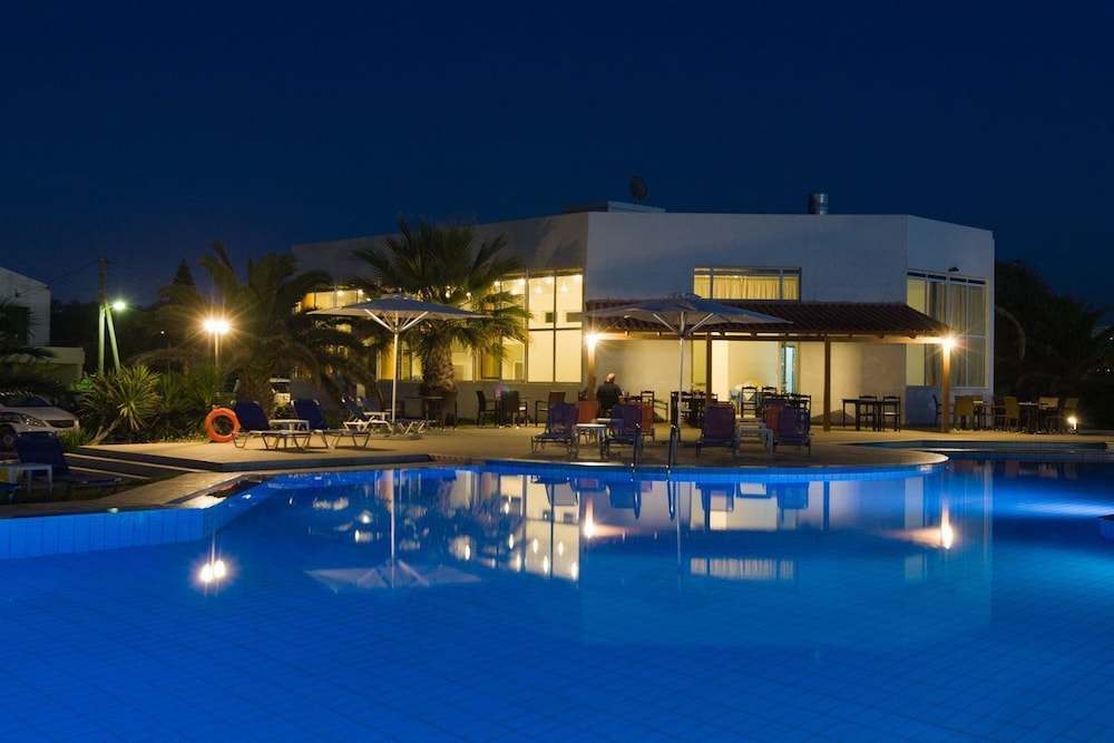 Akti Corali Hotel 8/44